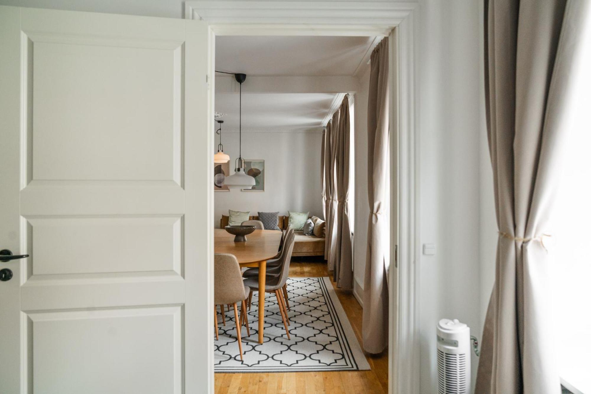 Apartment Nyhavn - Luxurious 3-4 Bedroom *